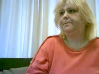 Wij zijn Sylvia 46 jaar en Paul 52 jaar en doen dit samen.Wij willen graag de mensen vermaken met ons sexgenot.Wij zijn voor alles in behalve  plas en poepsex..Dus heb je zin in een geil contact dan ben je bij ons op het goede adres.Tot horens en geile kusjes waar je maar wilt