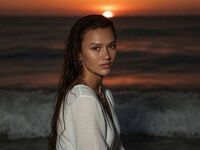 fingering cam slut DelilahCoryea