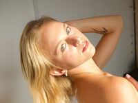 naked cam girl gallery JuliaSandri