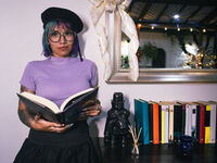 free webcam chat KimWexler