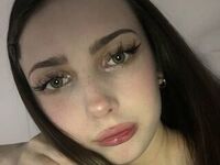 nude webcamgirl RivaWhittall