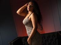 topless cam girl CamilaGiraldos