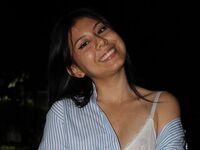 shaved pussy cam MiaSauvage