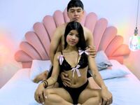 live cam couple SidneyAndLogan
