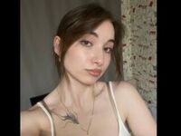 live cam chat AdelinaBlis