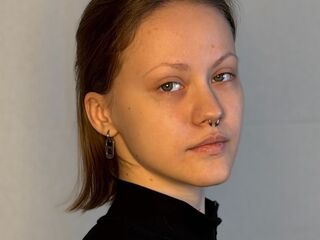 hot girl webcam AlainaCaveness