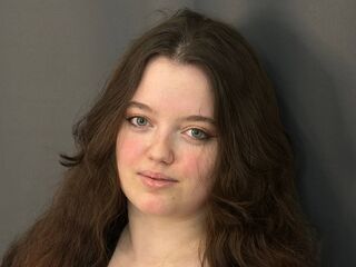 cam girl masturbating with vibrator AletheaSarne