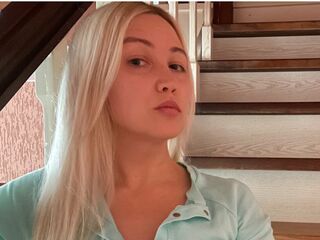 fingering girl cam AmaiaJohnstone