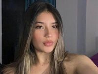 camgirl playing with vibrator AmberCorona