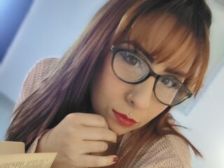 naked webcam girl fingering AmberFernandez