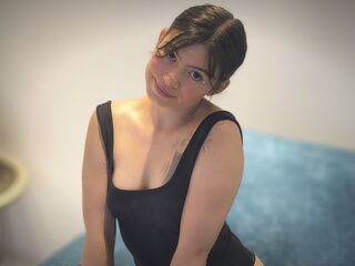 mastubating web cam girl AmeliLuna