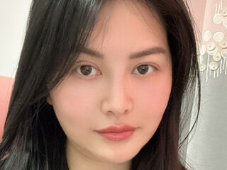 naked cam girl masturbating with dildo Aminly