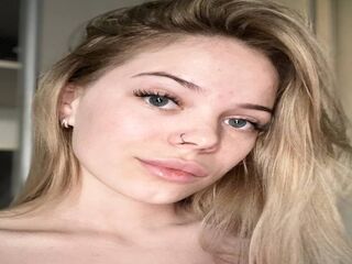 naughty cam girl AnnaWernick