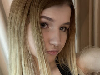 free chat room AraPosey