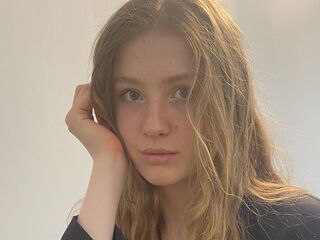 chat room webcam AuraTyce