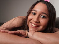 beautiful webcamgirl AvaBlue
