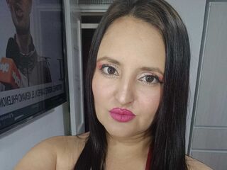 naked cam girl fingering pussy BelenRose