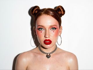 hot camwhore BellaMesmer