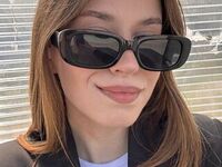 beautiful cam girl BonnieWalton