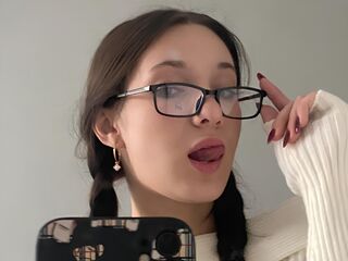 webcam strip tease show BrittGaillard