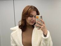 hot girl cam photo BrynnMeury