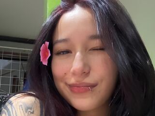 babe web cam CamiLewit