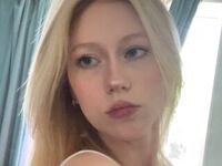 camwhore nude CeciliaWhithrock