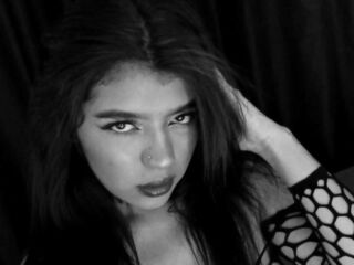 fingering girl chatroom CharlotheLee