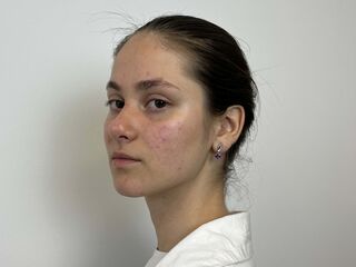 webcam girl chat room ChrisYurchak