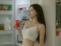 girl showing tits CindyZhao