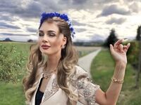 naked cam chatroom ClaudiaBrown