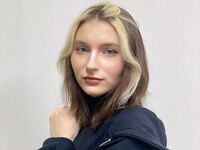 adult live cam CwenDodgson