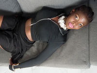 cam girl livecam DaisyAwo