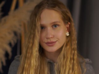 topless camgirl DamarisWellnitz