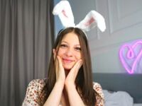 girl DareleneBeldin