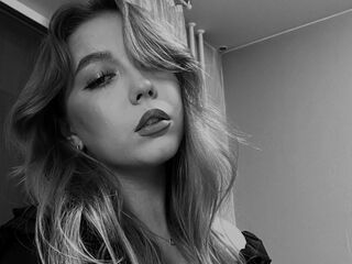 camgirl porn DevonaDalal