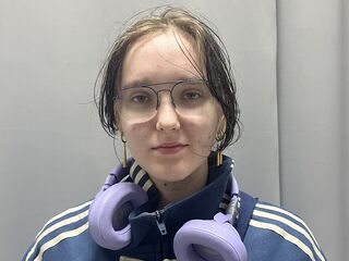 hot cam play DoraDawson