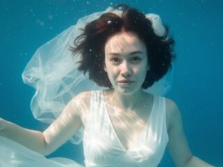 shaved pussy webcam ElbaPayton