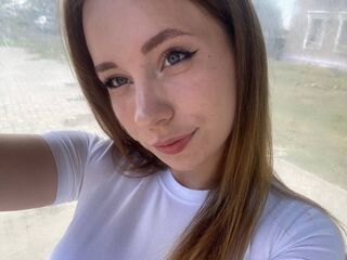 adult cam ElowenStar