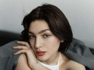 sexy cam girl picture ElvieTorbett