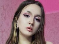 girl topless chat EnnAsuka