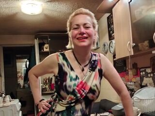 naked cam girl masturbating with dildo ErwinaAmethist