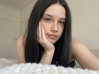 naughty camgirl masturbating with dildo GaynellVitali