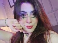 hot cam girl HanaCartons