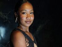 free live chat HannahLabel