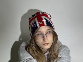fingering camgirl picture HeeSchirtzinger