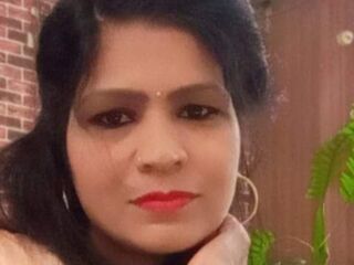 hot naked cam girl HotNandini