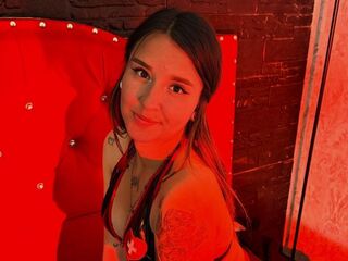 cam girl masturbating with vibrator IzaNoire