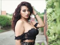 camslut topless JadeMather