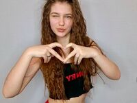 camwhore shaving pussy JessieTiny